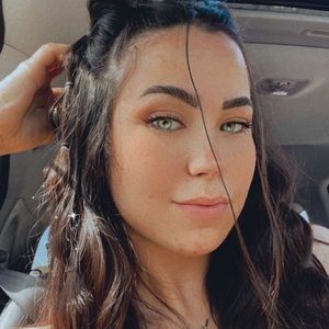 Meet your Posher, Reagan